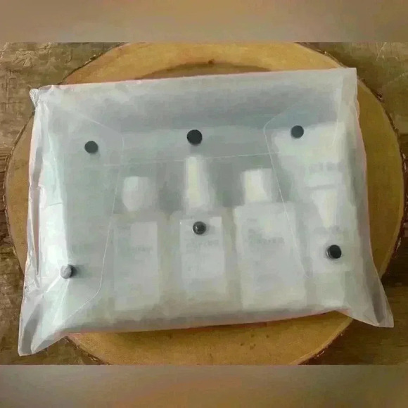 NEW ~ONIERO SUNCHASER 5 PIECE TRAVEL KIT ~ ❤️ - Picture 10 of 11